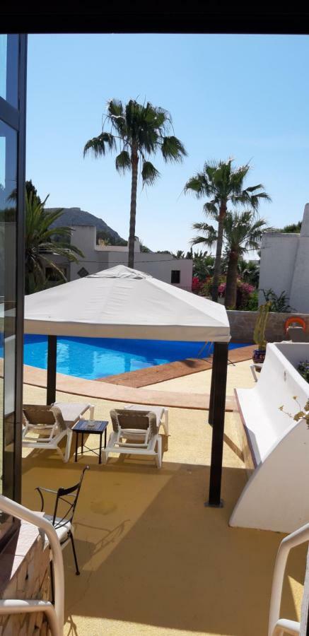 Hotel Family Agua Amarga à Agua Amarga  Extérieur photo