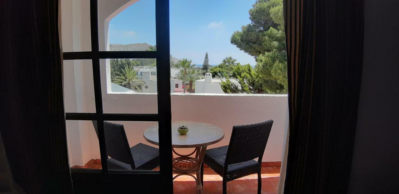 Hotel Family Agua Amarga à Agua Amarga  Extérieur photo